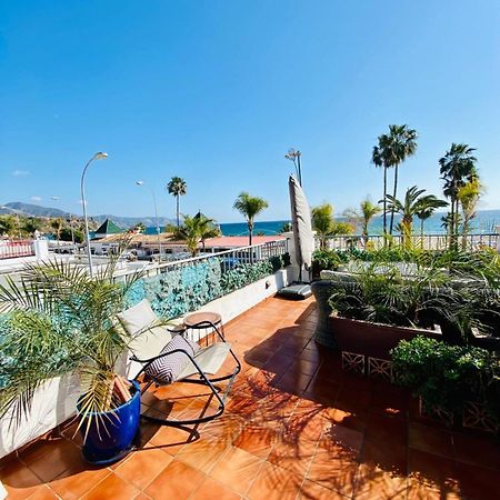 Apartamento En Primera Linea De Playa ネルハ エクステリア 写真