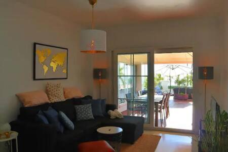 Apartamento En Primera Linea De Playa ネルハ エクステリア 写真