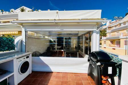 Apartamento En Primera Linea De Playa ネルハ エクステリア 写真
